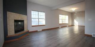 4219 Owl Creek Dr. - 3 Bedroom 2.5 Bath w/ a 2 car attached garage Gallery 7