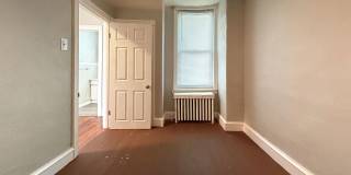 Classic 2-BR Rowhouse with Exposed Brick in Hunting Park Gallery 6
