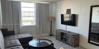 13390 NE 7th Ave Gallery 7