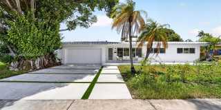 1619 Hollywood Blvd Gallery 1