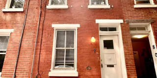7 PENN Court Gallery 1