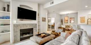 Top-Floor Serenity: Bright & Modern Fully Furnished Boulder Retreat Gallery 8