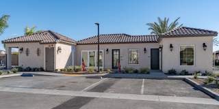 Glen at Fontana Gallery 26