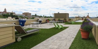 Rianna Gallery 24