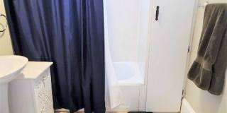 116 N Lewis Street Gallery 14