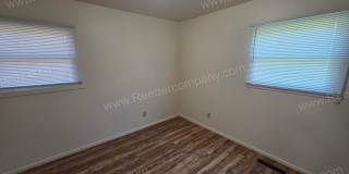Newly updated 3 bedroom 1 bathroom house Gallery 11