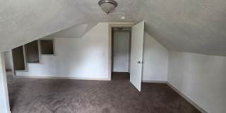 4 Bedroom, 1 Bath 4 Bedroom, 1 Bath Gallery 12