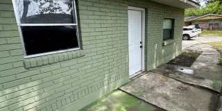 **4/2 BR Single Family home : Available Now Gallery 6