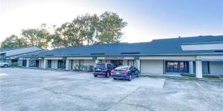 500 MARINERS PLAZA Drive Gallery 11