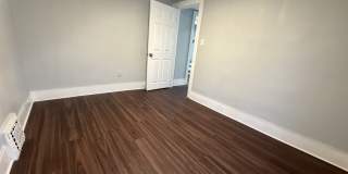 107 N Sanford St Gallery 5