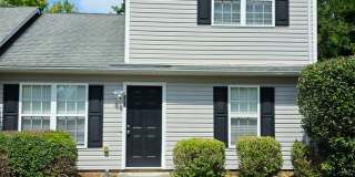 3 Bedroom 2 Bath Townhouse Gallery 1