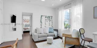 1618 Michigan Ave Gallery 1