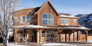 211 Juniper Court Gallery 1