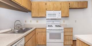 Huntington Lakes Apartments Gallery 11