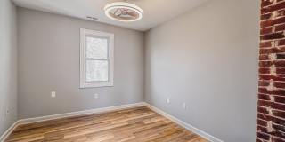 39 Lander Street unit: 3Rd Floor Gallery 11