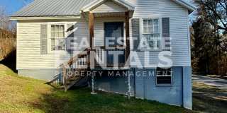 2 West Tuscaloosa Avenue Gallery 1