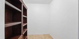 370 NW 76th Avenue Gallery 24