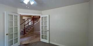 Tri-Level Spring Blvd Home Gallery 49