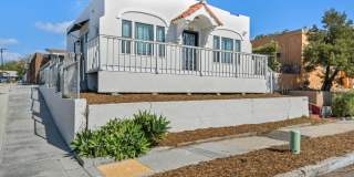 Elevated Golden Hill 2BR with Southwesterly Views with A/C & Detached Garage Gallery 1