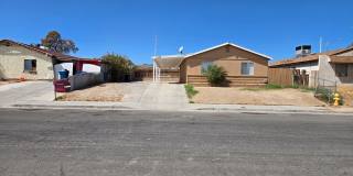 A Very Nice and Clean 3 Bedroom Single Story House in East Las Vegas. NO HOA!!! Gallery 1