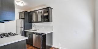 6028 - 6100 West Blvd Gallery 12