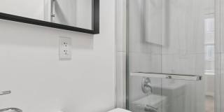 1225 SPRUCE Street Gallery 19