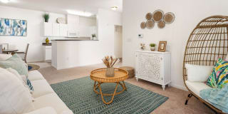 Marley Manor Luxury Apartment Homes Gallery 12