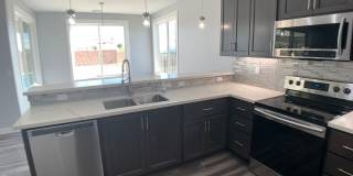 3 Bedroom - 2 Bath Pool Home Gallery 7