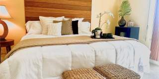 5950 PELICAN BAY Plaza S Gallery 28