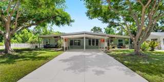 2005 TETLOW Place Gallery 1