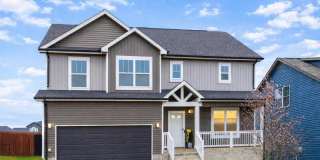 208 Eagles Talon Court Gallery 1