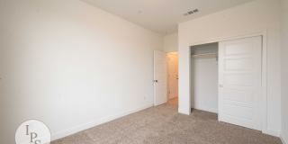 2022 South/East Fresno Home, 4BR/2BA - Lots of Amenities! Gallery 1