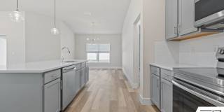 FULLY FENCED, UPGRADED 3/2/2 IN DESIRABLE PINE GROVE Gallery 14