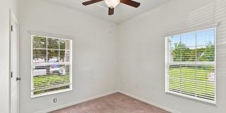 Spacious 4-Bedroom Townhome in Gated Meadow Pointe Gallery 25