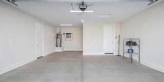 11353 N Luckenbach Street Gallery 23