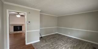 6658 Vaughn Road Gallery 5