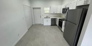 Bright & Modern 2 Bed-1 Bath Pet-Friendly Home in Desirable Lehigh Acres! Gallery 5