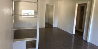 702 W 14th Street Gallery 17