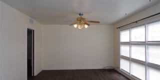 1503 N Water Gallery 2