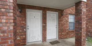 1918 Angus Street -3 Gallery 28