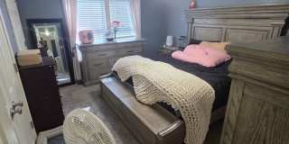 4 Bedroom 3.5 Bathroom Duplex Gallery 14