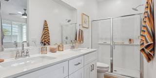 Rev3 at Encanto West Townhomes for Rent Gallery 10