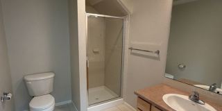 ***1,000 Off 1st Month rent if Lease signed by 9/1*** Light filled 3BD/3BA townhome Gallery 10