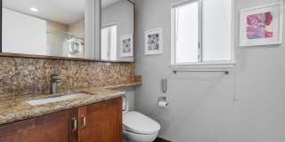 308 River Street Gallery 11