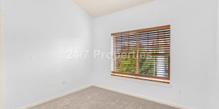 *MOVE-IN SPECIAL!* 3 BD I 2.5 BA Beaverton Townhome Gallery 19