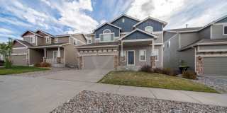 Beautiful two story home in Northgate Gallery 1