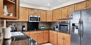 Charming 3 Bed/2 Bath + Den Home in Ringling Park – Minutes to Downtown Sarasota! Gallery 14