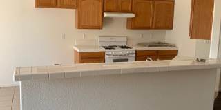 3 BEDROOM APPLE VALLEY HOME Gallery 17
