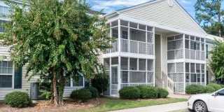 THIS THIS OUT 2BR 2BA CONDO! Gallery 1