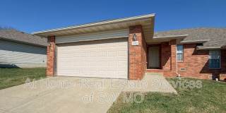 2303 W Parkview Gallery 1